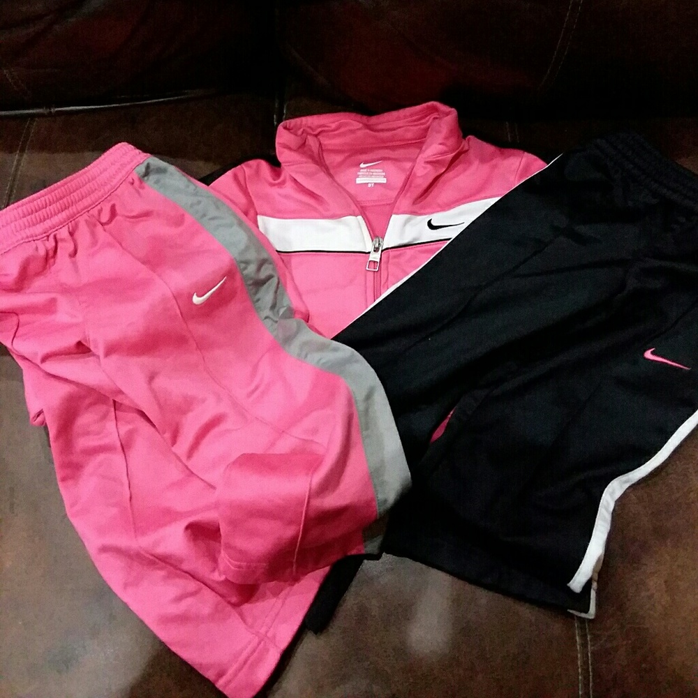 3t Nike track suit